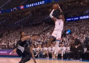 Hayatta Kal ya da Eve Dön: Spurs Sırtı Duvara Dayandı